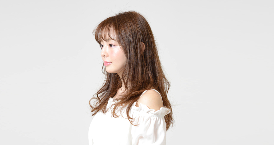 透けバングのセミウエットストレート