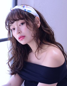 夏でも涼やかなウェットロング