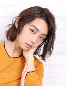 外国人風ウェーブボブ