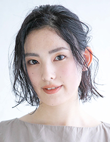 大人可愛いハーフアップアレンジ