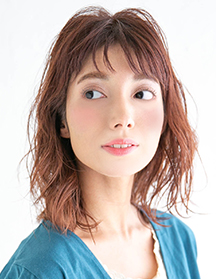 大人可愛いゆるふわパーマスタイル