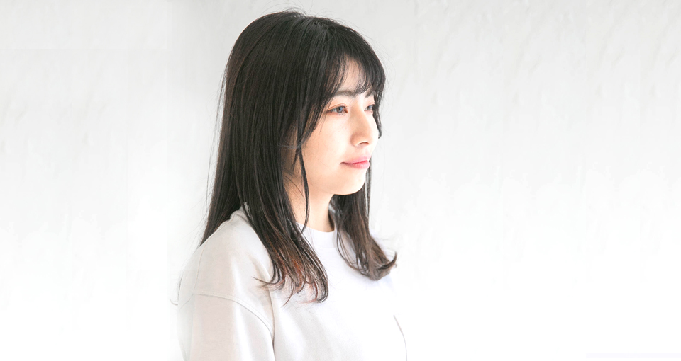 ナチュラルストレートセミディ