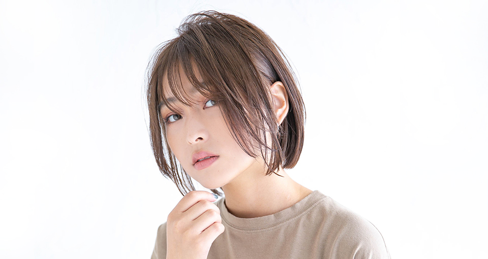 耳掛け大人ボブ