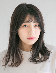 ナチュラルストレートセミディ