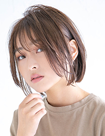 耳掛け大人ボブ
