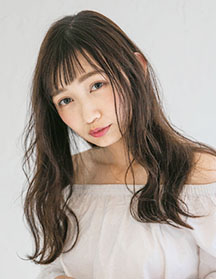 抜け感ウェーブスタイル