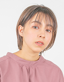 シースルー×ナチュラルショート