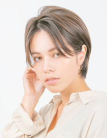 耳掛けハンサムショート