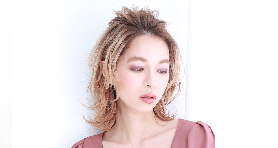 大人可愛いポンパドール風アレンジ