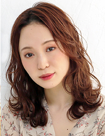 大人可愛いパーマスタイル
