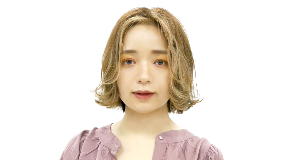 ミルクティーハイライトボブ