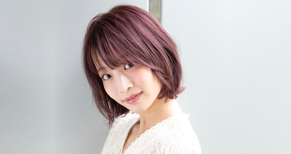 大人可愛い暖色系ハイトーンカラー[プラム]