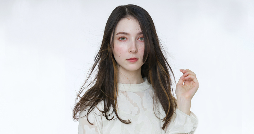 ニュアンスストレートロング