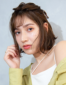 エアリーハーフアップ