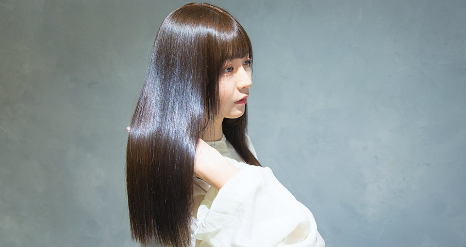 ツヤ感ストレートロング