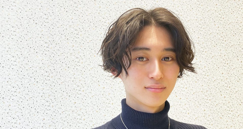 ナチュラルセンターパート×ツーブロック