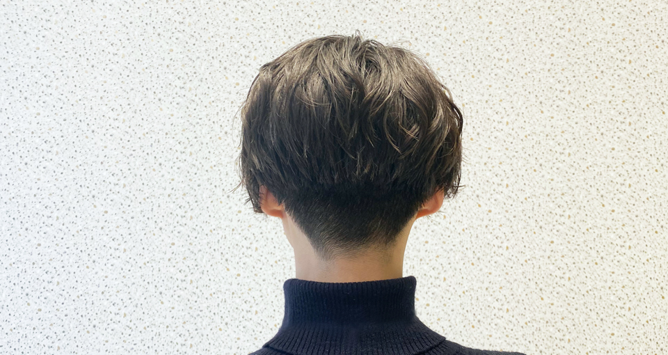 ナチュラルセンターパート×ツーブロック