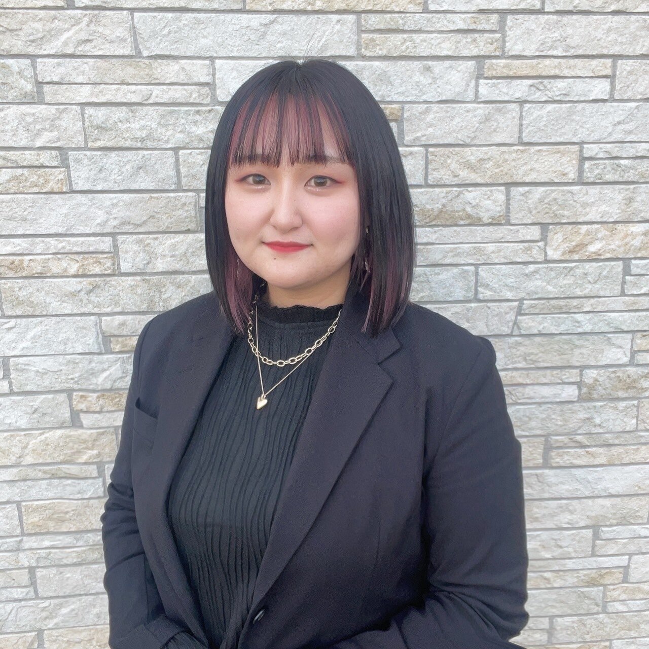 MOMOKO KOBAYASHI